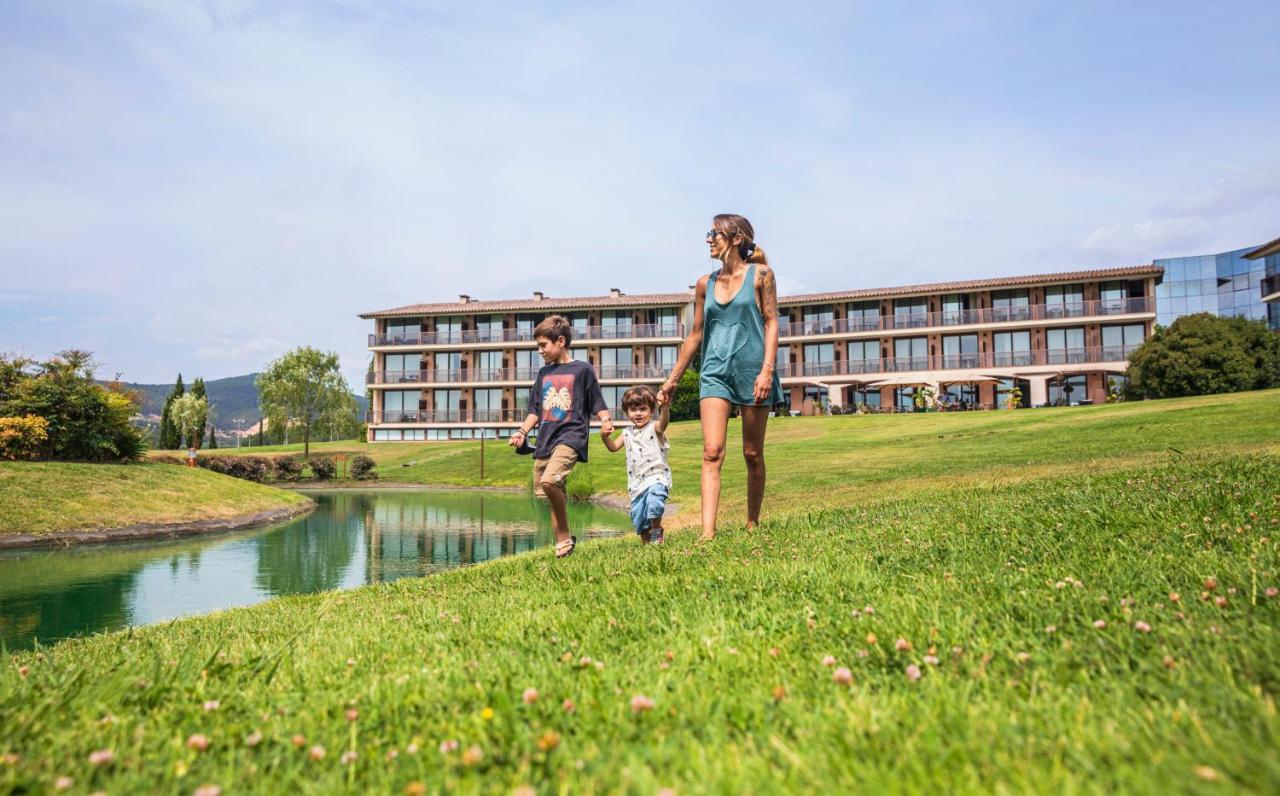 Hotel Mas Sola Санта Колома де Фарнерс Екстериор снимка