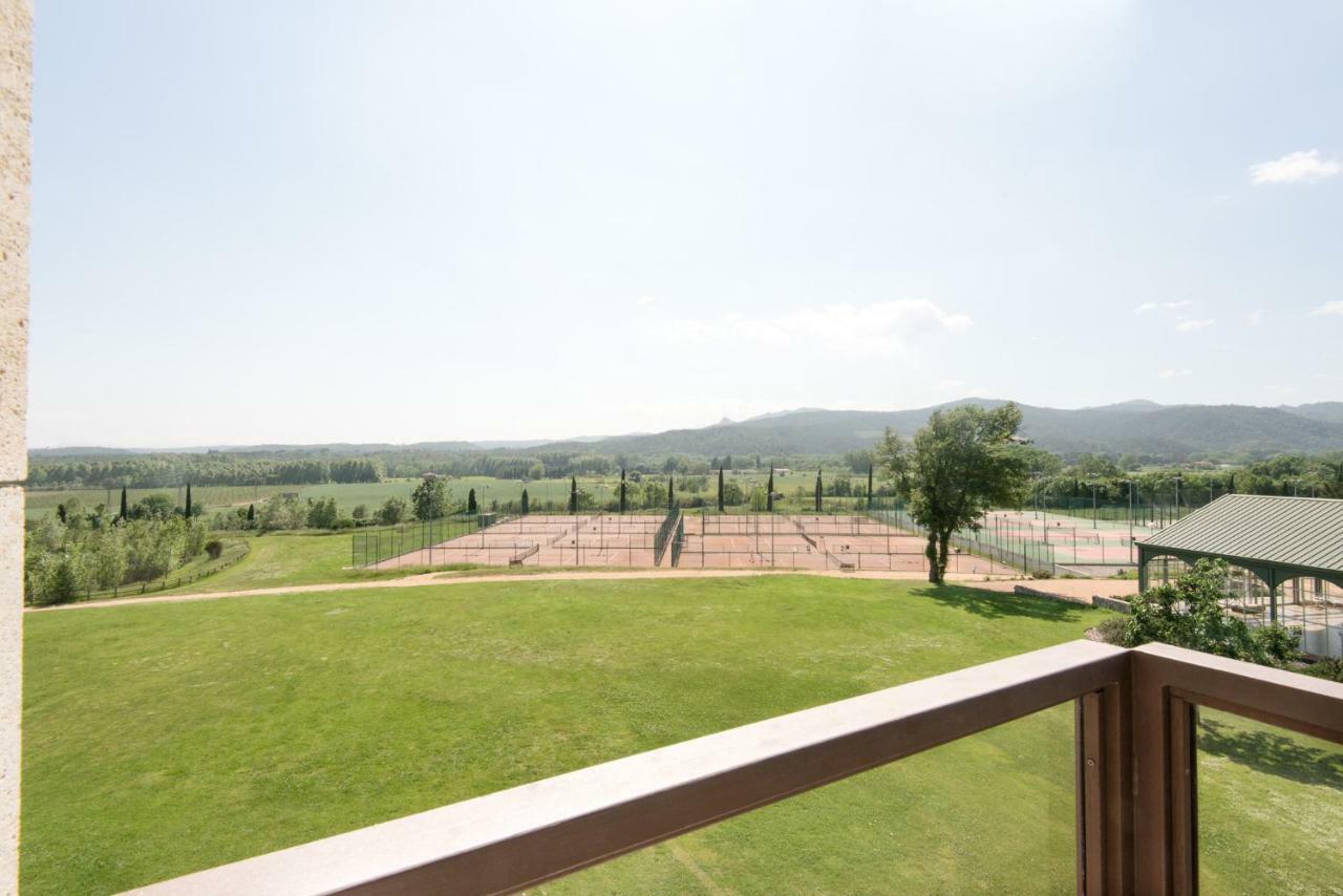 Hotel Mas Sola Санта Колома де Фарнерс Екстериор снимка